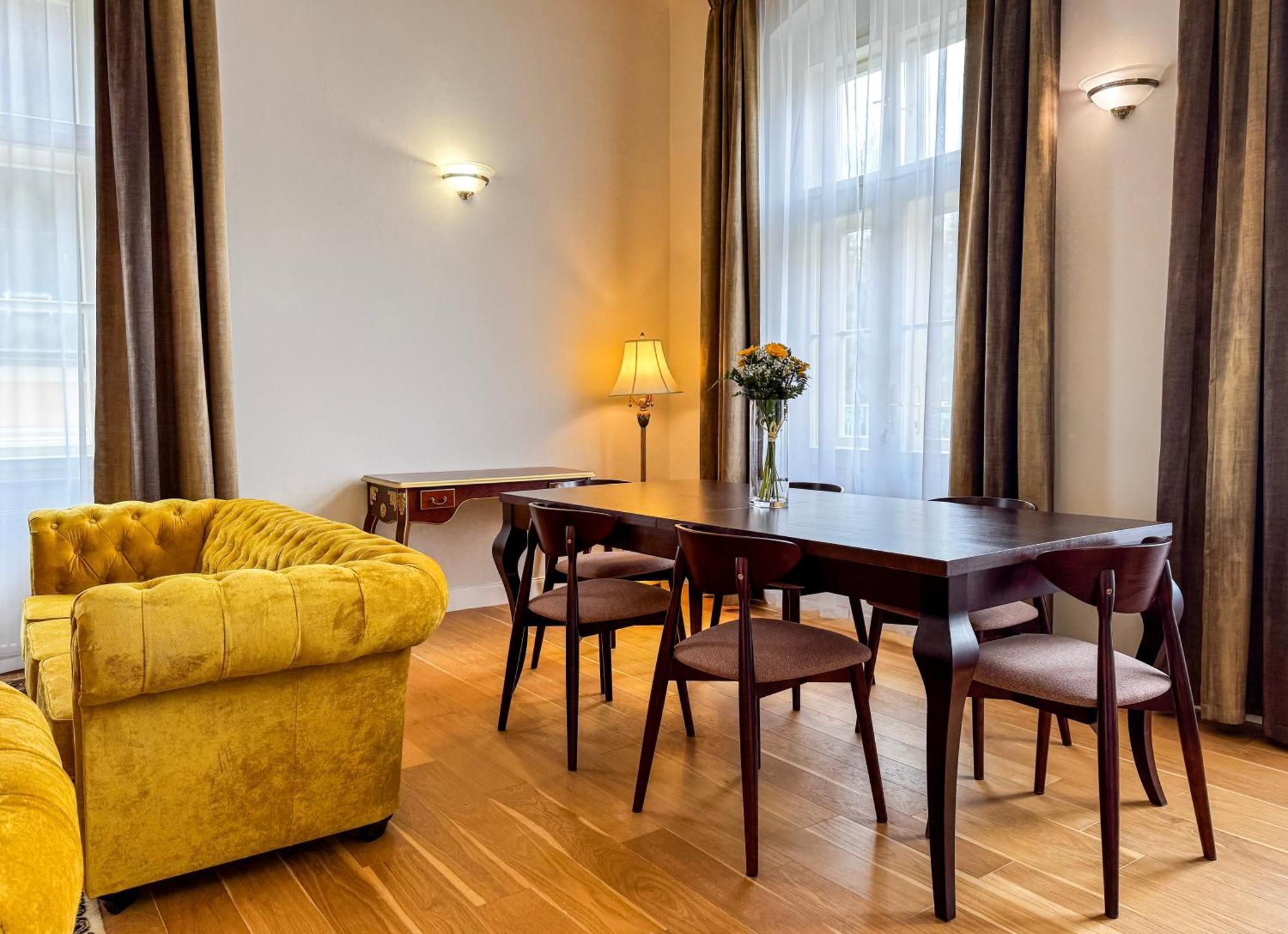 Residence Le Theatre Mariánské Lázně المظهر الخارجي الصورة